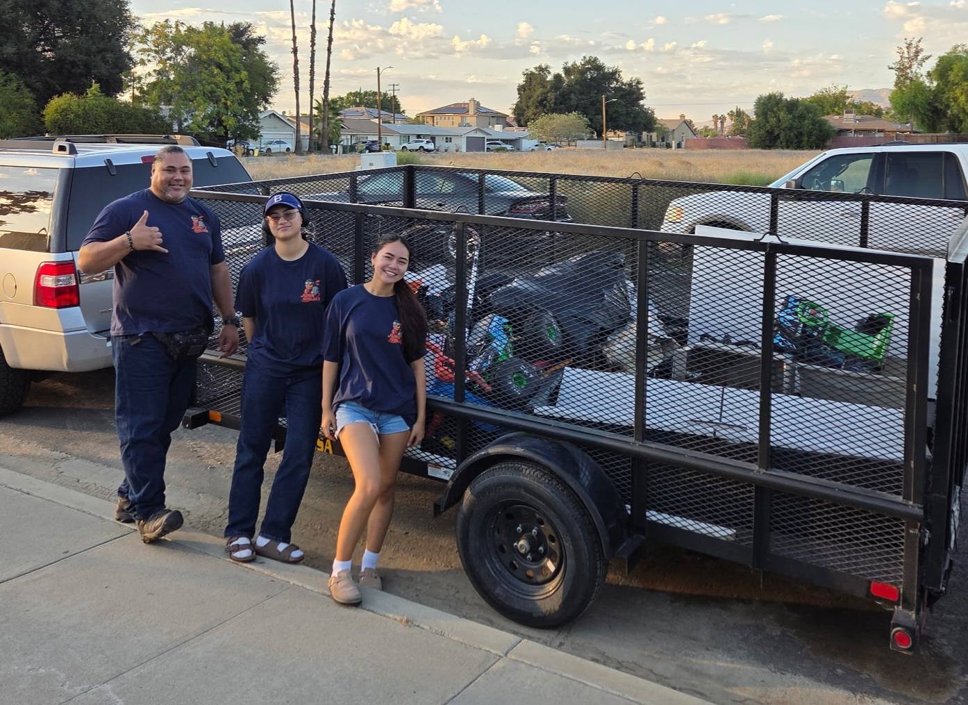 Team with loaded trailer